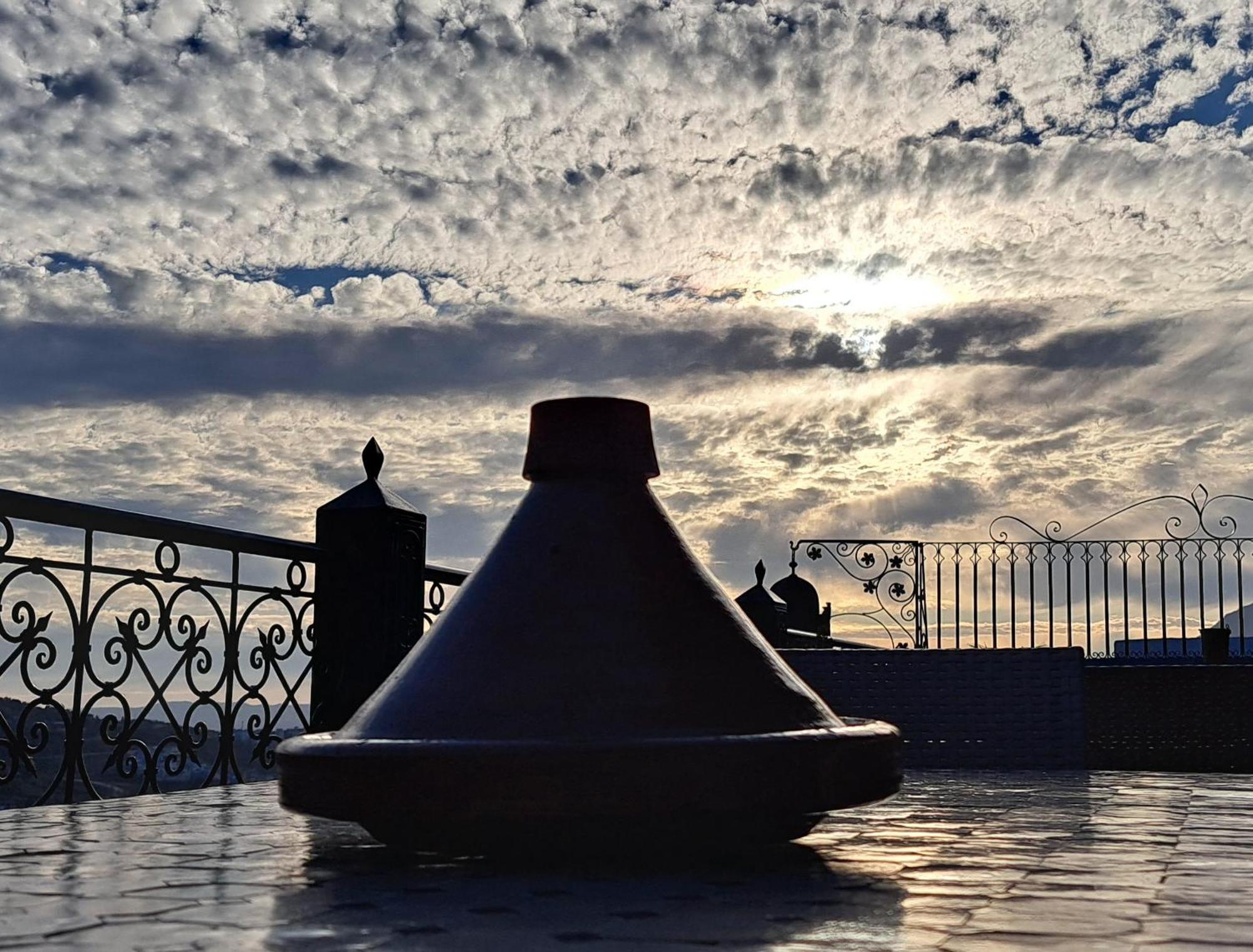 Dar Yakout Hotel Чефчауен Екстериор снимка