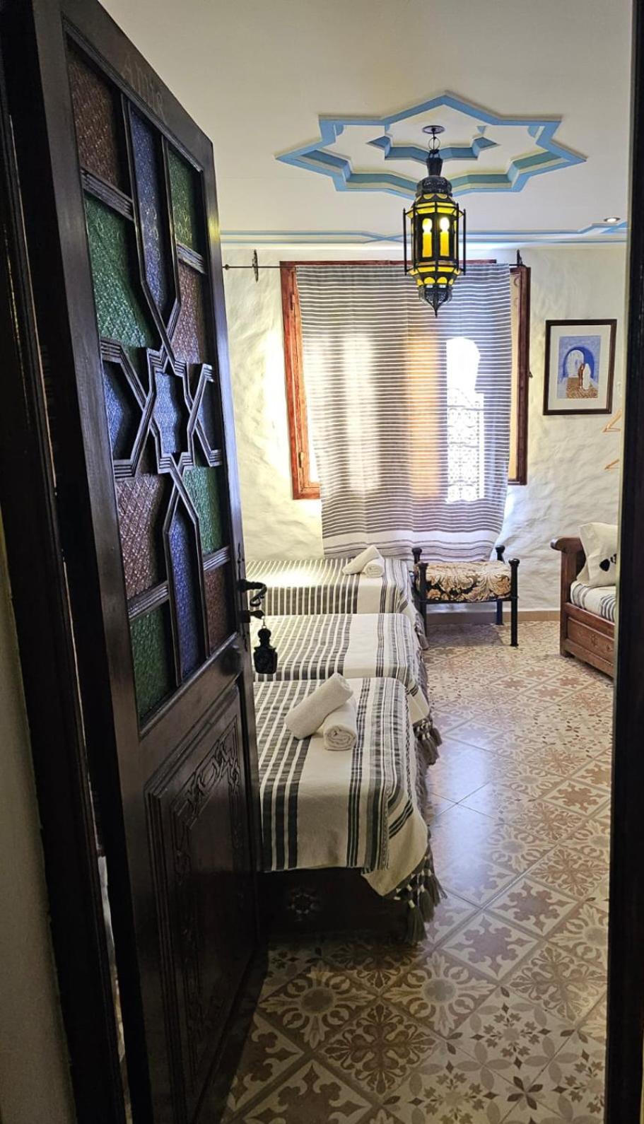 Dar Yakout Hotel Чефчауен Екстериор снимка