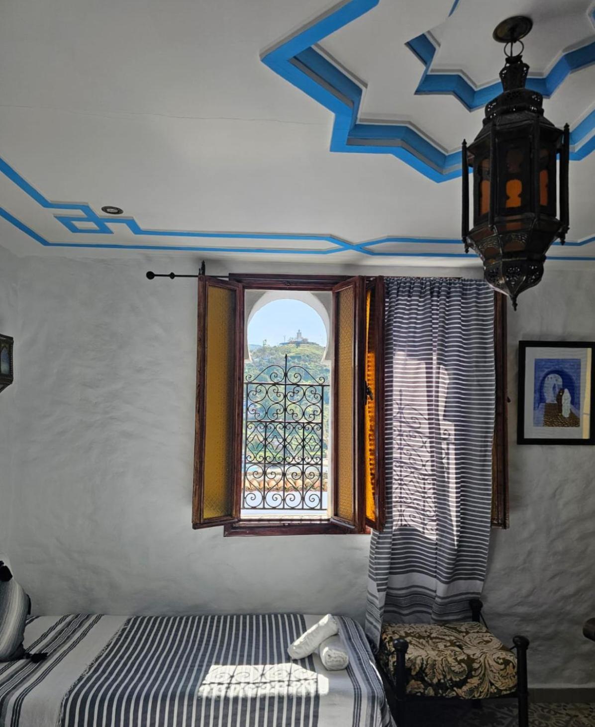 Dar Yakout Hotel Чефчауен Екстериор снимка