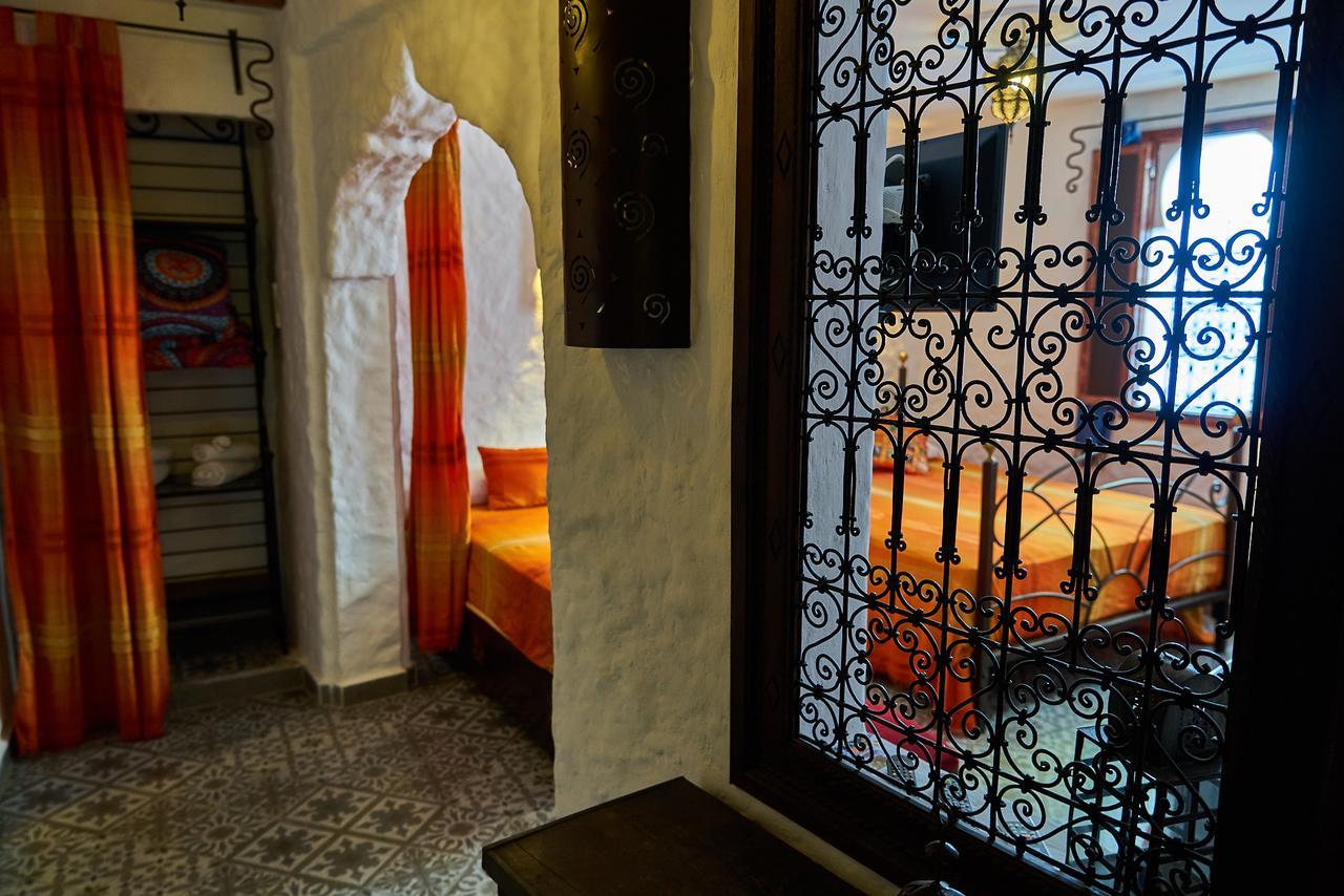 Dar Yakout Hotel Чефчауен Екстериор снимка